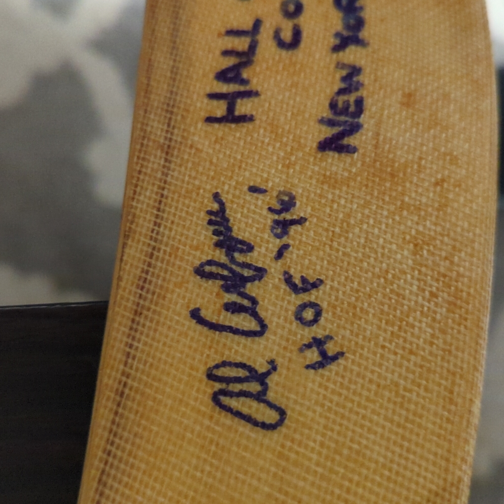 Mike Bossy Hall of Fame stick autographed by (2) - Picture 10 of 11